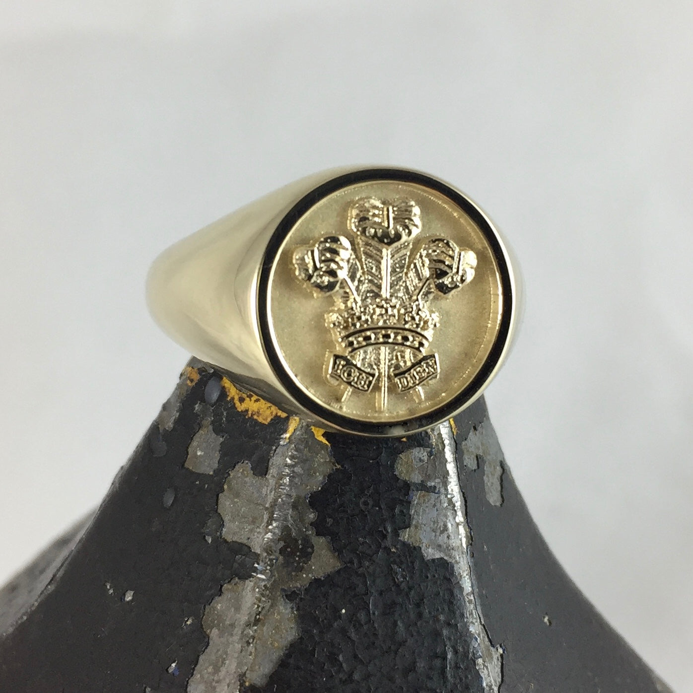 "Your Design" CAD Style Prince of Wales Feather Signet Ring