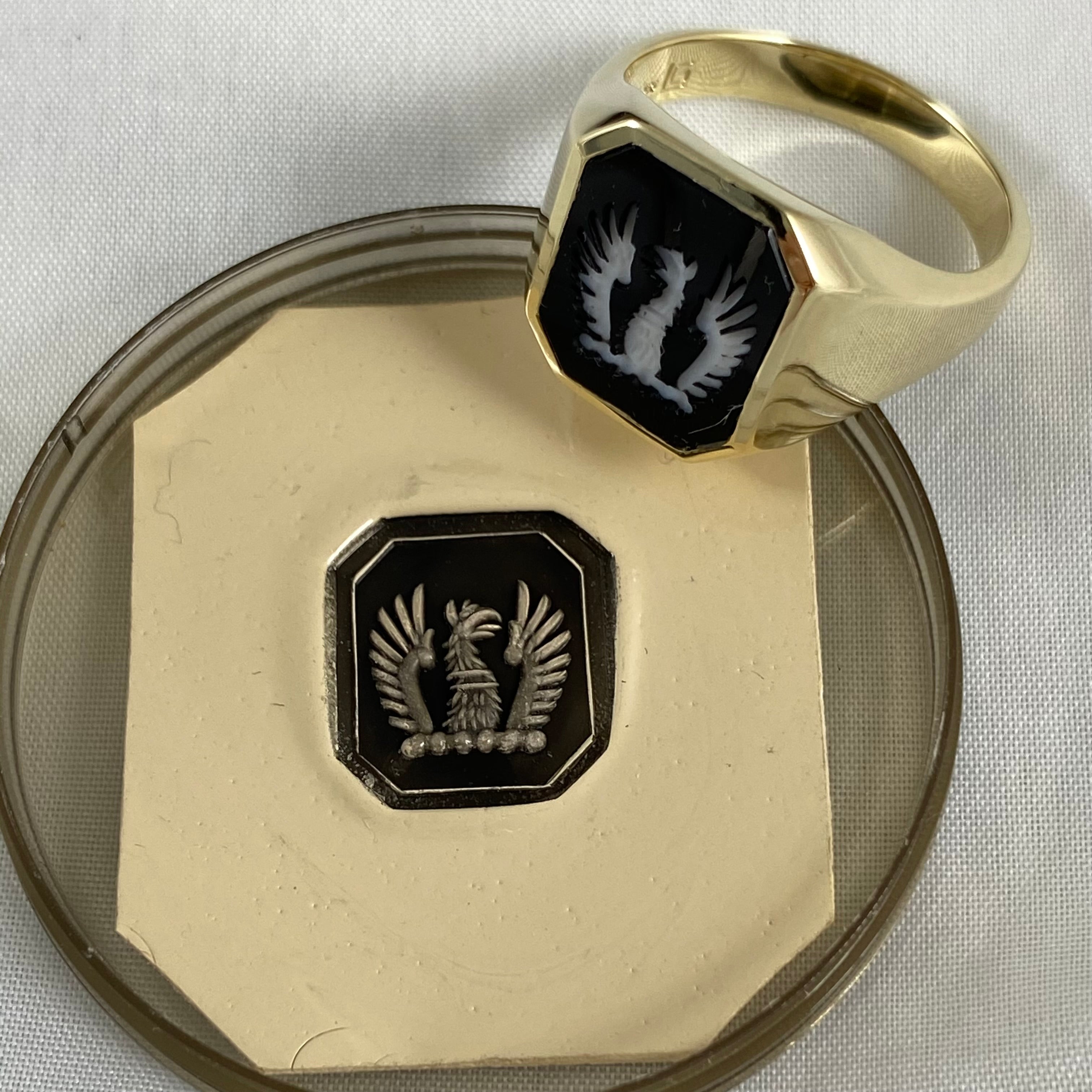 Seal Engraved Black/White Agate Custom Made 16mm x 14mm  -  9 Carat Yellow Gold Signet Ring