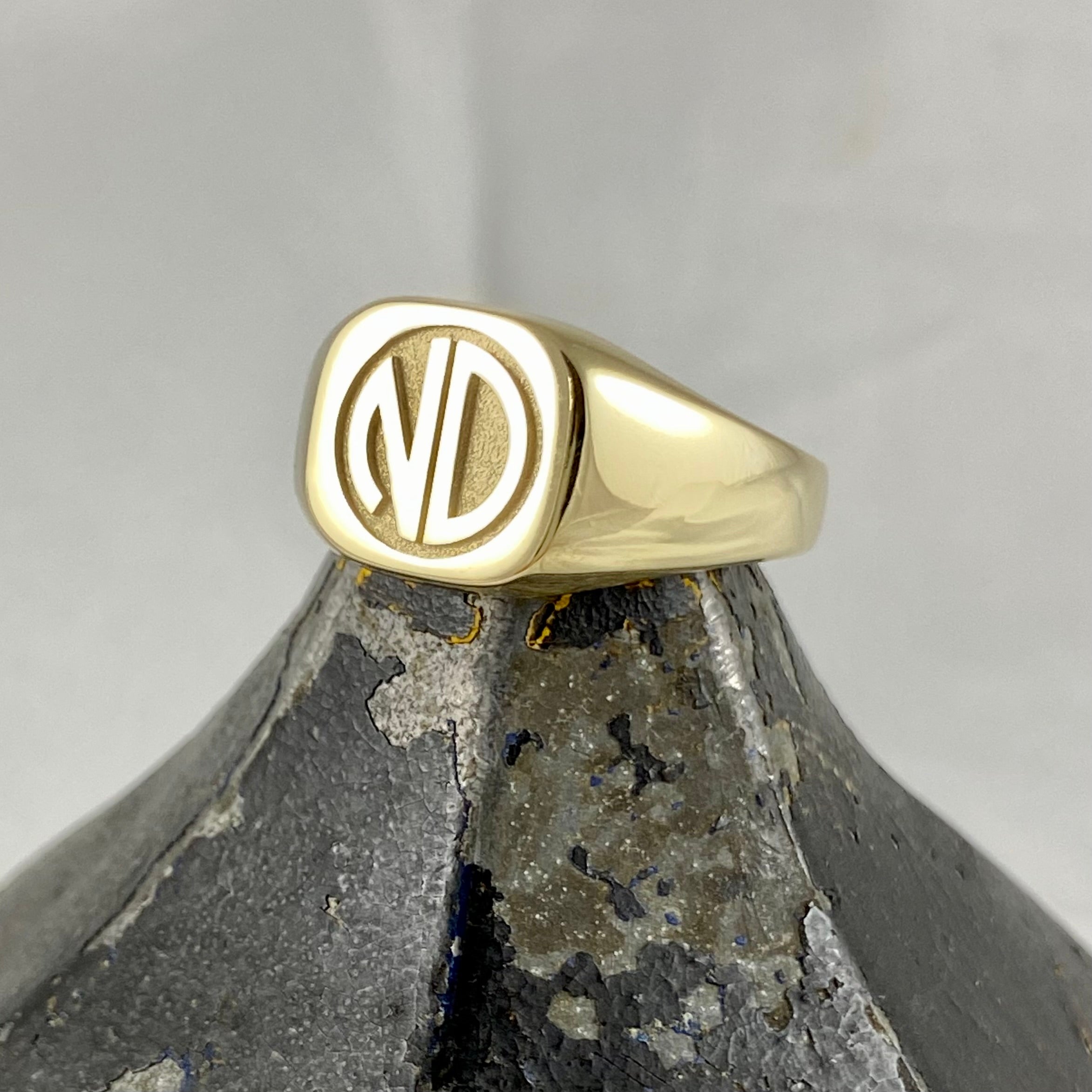 2 Initials Monogram Design 14mm Round  -  9 Carat Yellow Gold Signet Ring