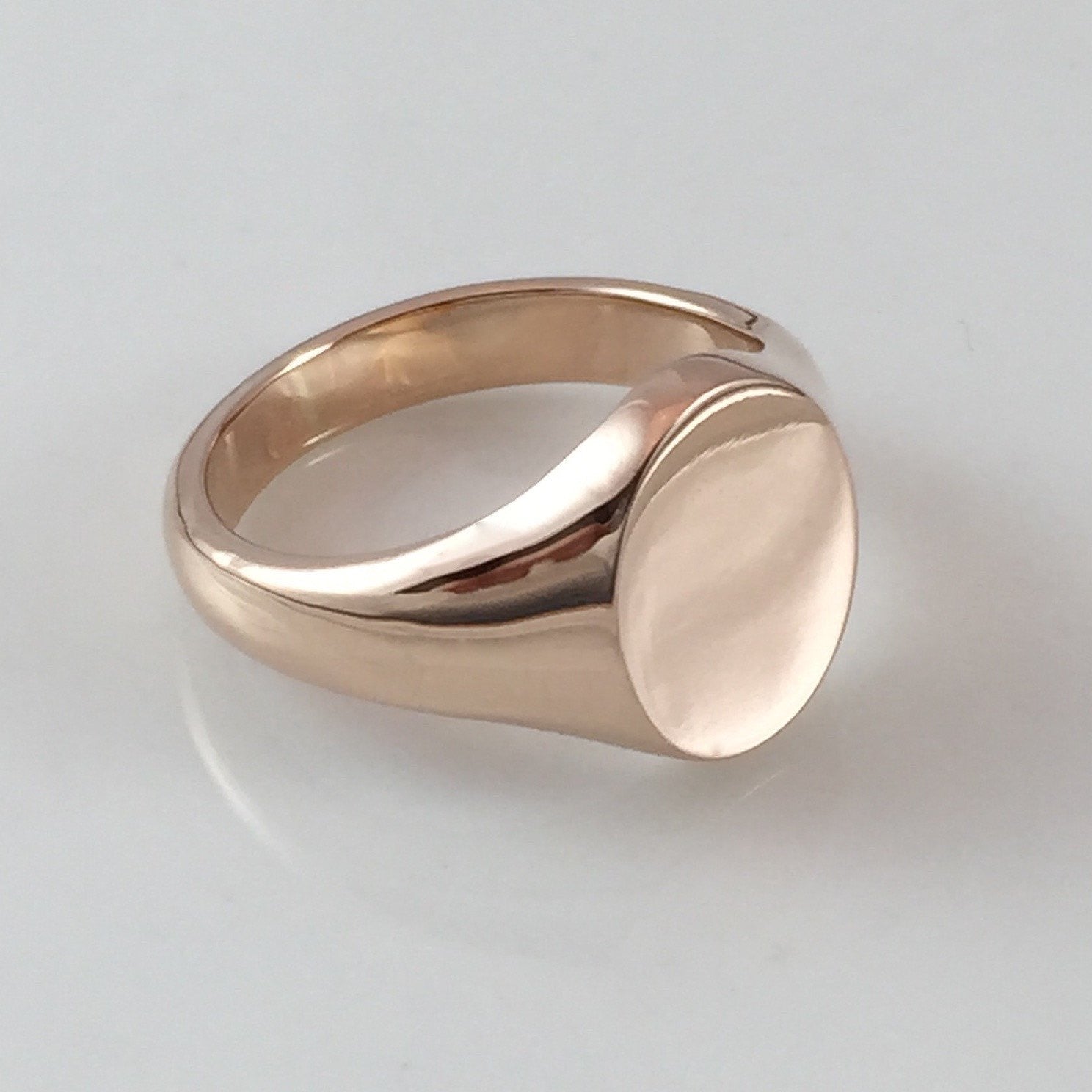 Classic Oval 13mm x 11mm - 18 Carat Rose Gold Signet Ring