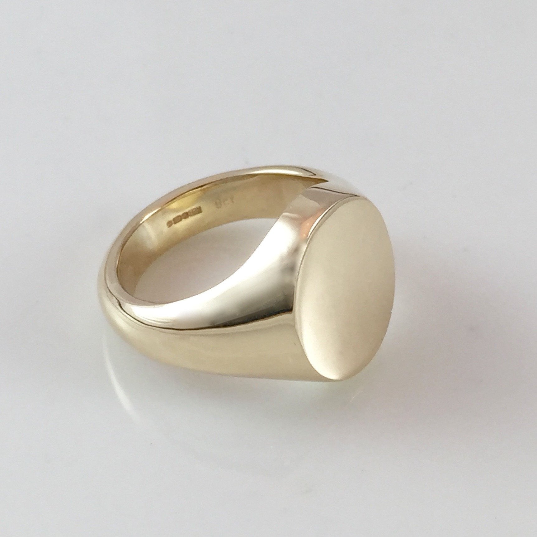 Classic Oval 13mm x 11mm - 9 Carat Yellow Gold Signet Ring