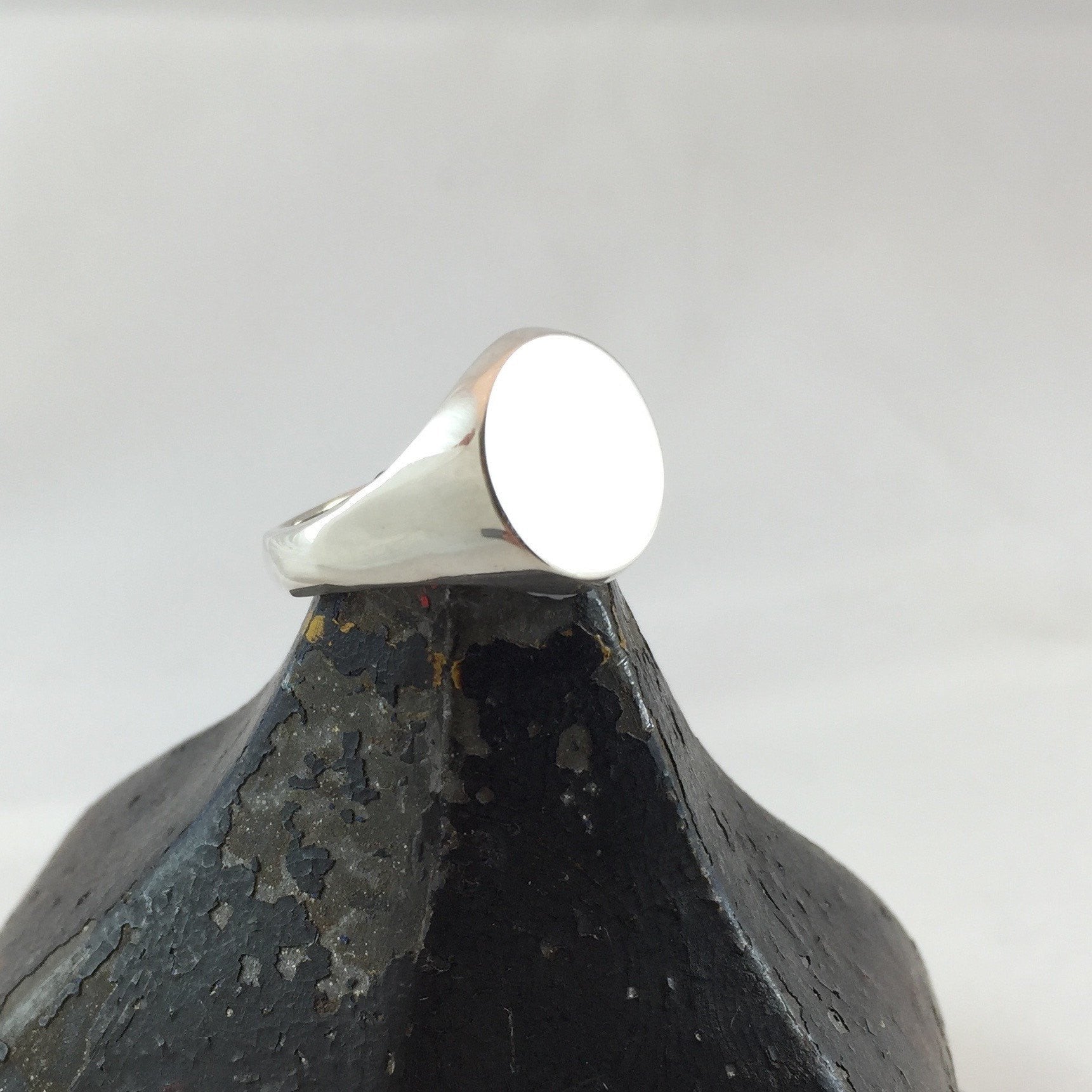 Round 11mm -  9 Carat White Gold Signet Ring